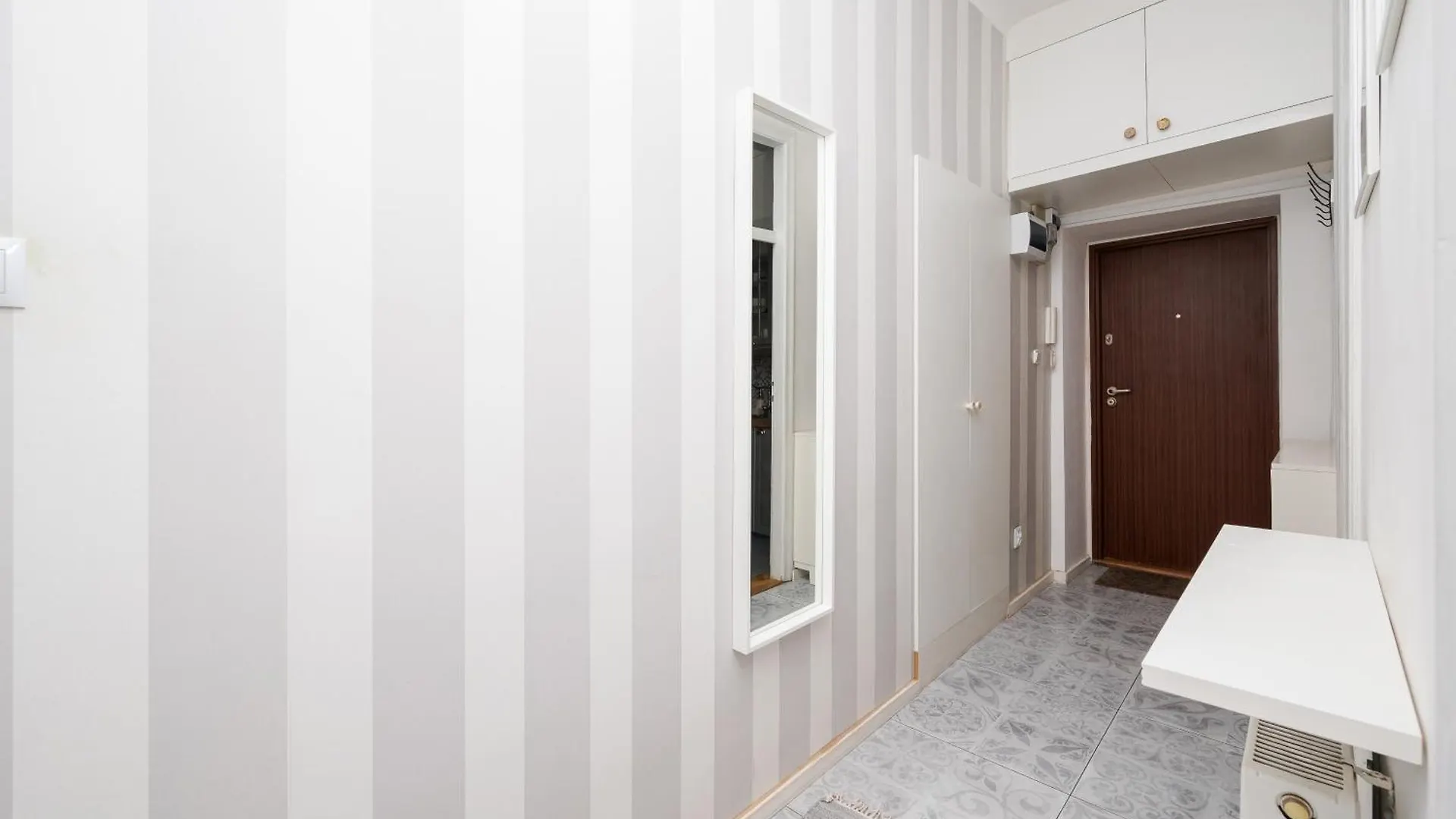Metro Raclawicka Charming Apartment Varsóvia