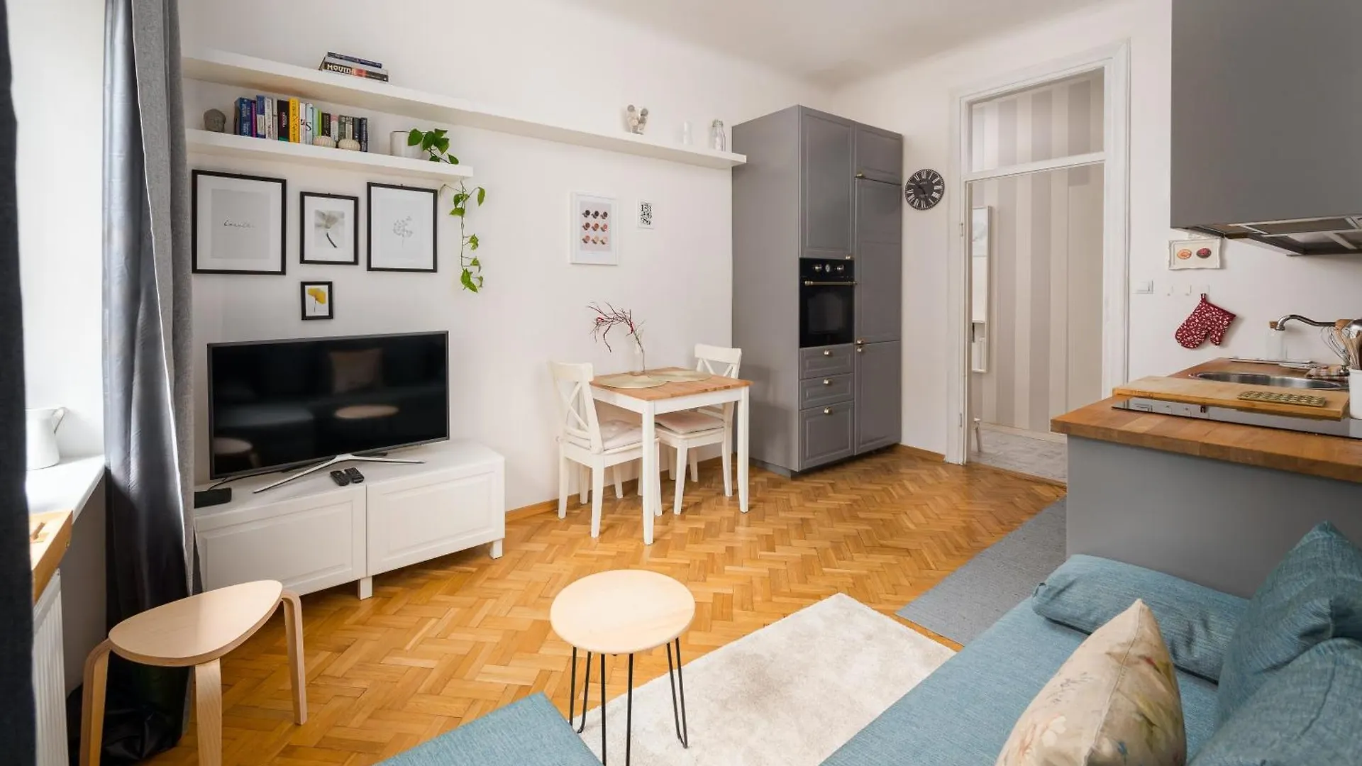 Metro Raclawicka Charming Apartment Warsaw 0*,